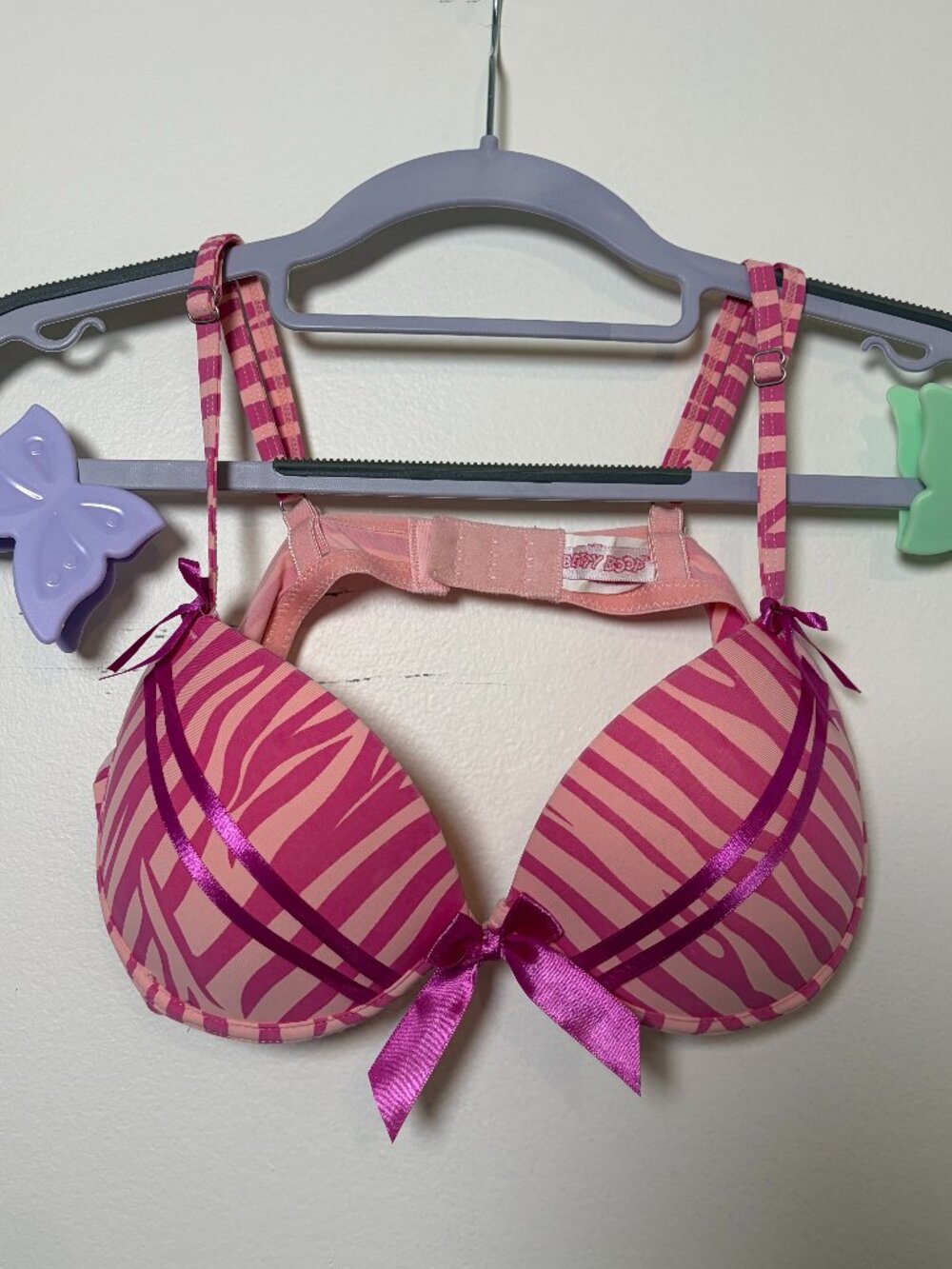 RARE Betty Boop 2008 y2k Pink Zebra Stripes Graphic Bra Size 44/30 (~B Cup) GOOD